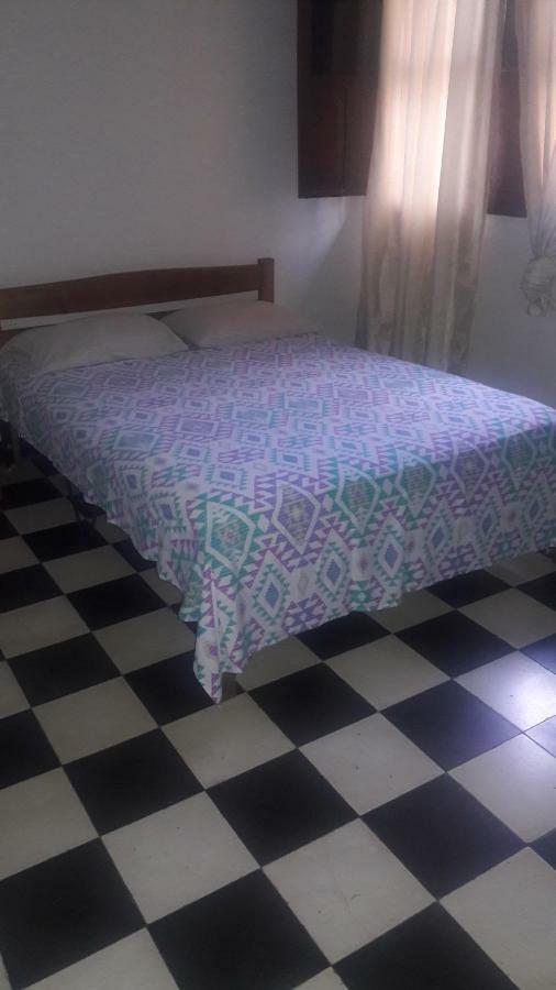 Hospedaje Santa Barbara Buga Zewnętrze zdjęcie